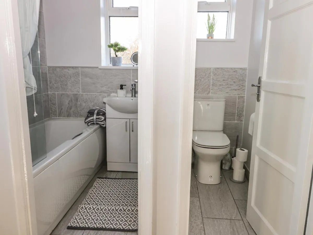 Holiday home 1 Woodhouse Cottages Kingston upon Hull